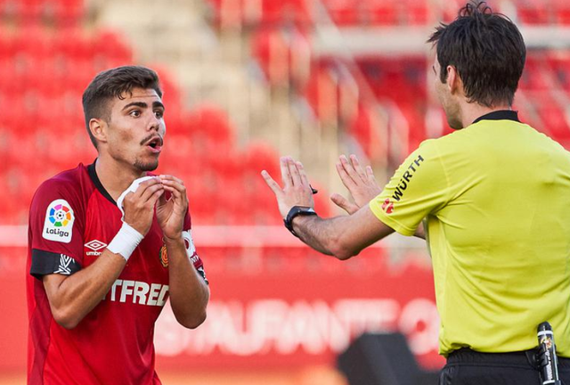 风云突变!上海久事窗口期外线爆发;西甲版图或变;悬念犹存;轮换策略成焦点(上海久事vs天津先行者) 风云突变!上海久事窗口期外线爆发;西甲版图或变;悬念犹存;轮换策略成焦点(上海久事vs天津先行者)