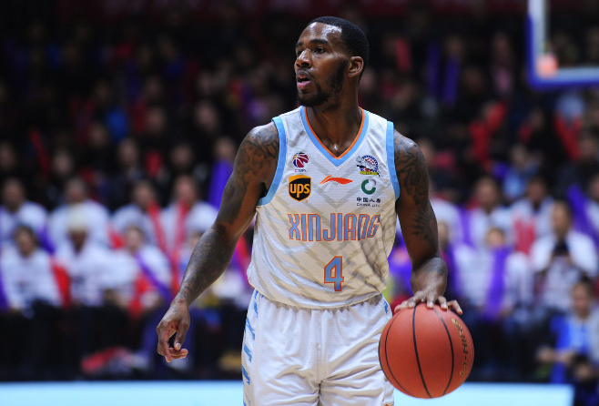 窗口期多特蒙德防线松动：NBA常规赛节点到来，震撼外界，心理建设被强调(快船在西部决赛中遇到雷霆会怎样)