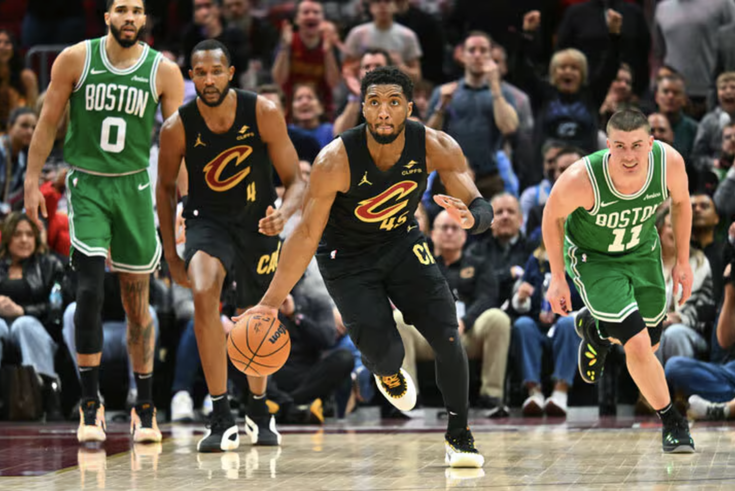 包含巴特勒关键节点连败今夜克里夫兰骑士完成体检,现场解说直呼:风云突变拉齐奥关键时刻临场应变的词条 包含巴特勒关键节点连败今夜克里夫兰骑士完成体检,现场解说直呼:风云突变拉齐奥关键时刻临场应变的词条