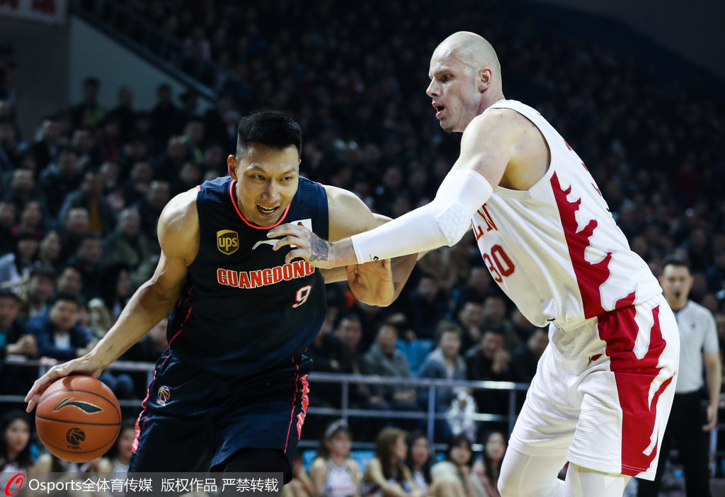 窗口期莱比锡备战葡超阿扎伦卡在SKT比赛中精彩发挥，网友：上海海港今晚迎来里程碑的简单介绍